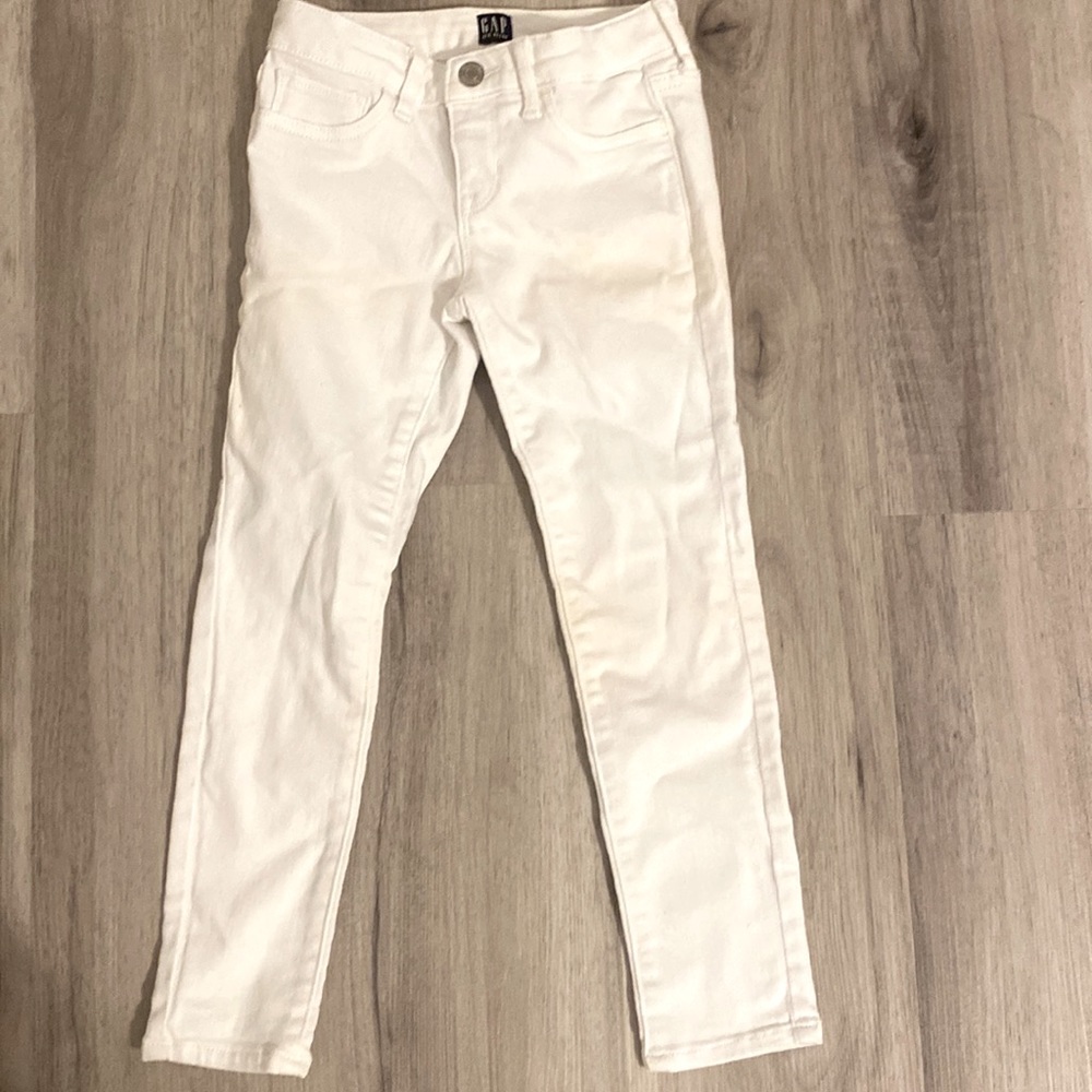 White kids jeans, stretchy super slim